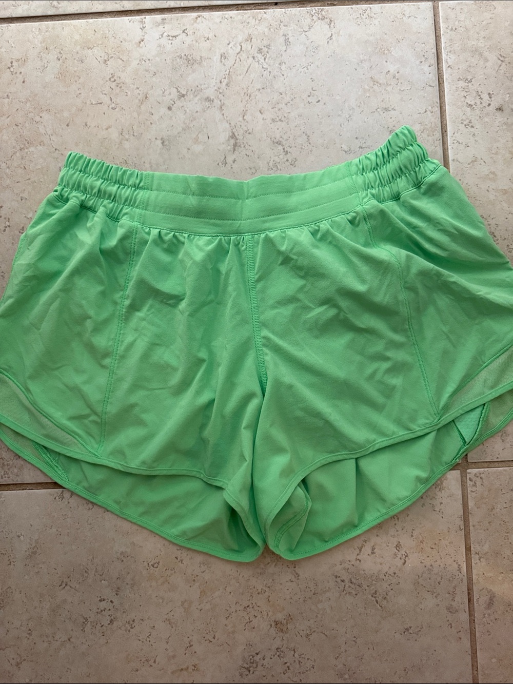 Lululemon Hotty Hot Low-Rise Lined 4" Running - Picture 1 of 3